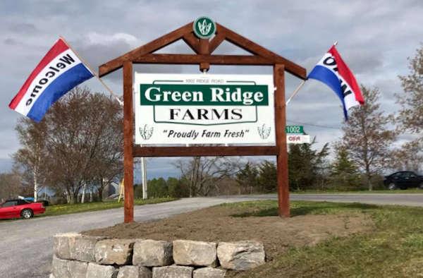 Green Ridge Farms sign